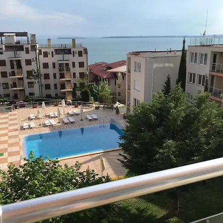 Apartment Vista *